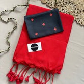 Red Handloom Khadi Cotton Saree With Black Colour Print Blouse